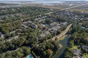 1600 Long Grove Dr, Mount Pleasant, SC 29464 - Photo 22