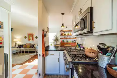 77 Nunan Street, Charleston, SC 29403 - Photo 10