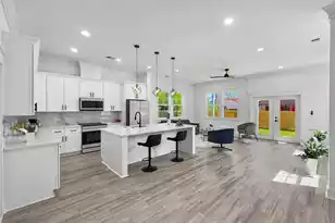 1985 Delaware Ave, North Charleston, SC 29405 - Photo 8