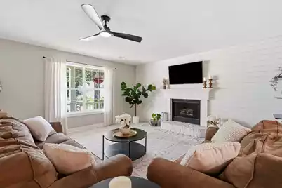 124 Apache Drive, Summerville, SC 29483 - Photo 8