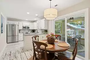 124 Apache Dr, Summerville, SC 29483 - Photo 12