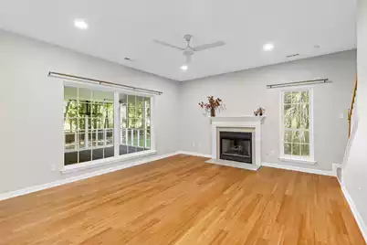 2813 Bottlebrush Court, Mount Pleasant, SC 29466 - Photo 4