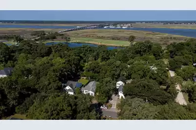 329 Riverland Drive, Charleston, SC 29412 - Photo 12