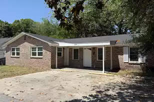 2214 Van Buren Ave, North Charleston, SC 29406 - Photo 1