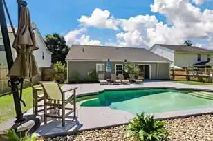 5142 Torrey Ln, Summerville, SC 29485 - Photo 2