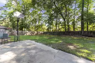 203 Stratford Dr, Summerville, SC 29485 - Photo 32