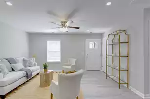 122 Thompson St, Walterboro, SC 29488 - Photo 14
