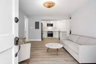 55 Ashley Ave #Apt 5, Charleston, SC 29401 - Photo 4