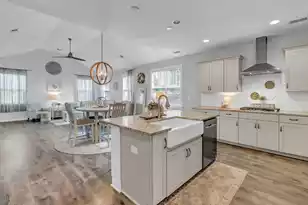 411 Whispering Breeze Ln, Summerville, SC 29486 - Photo 12