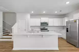 252 Cloverleaf Acres Ln, Goose Creek, SC 29445 - Photo 2