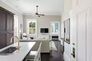 214 Calhoun St, Charleston, SC 29401 - Photo 8