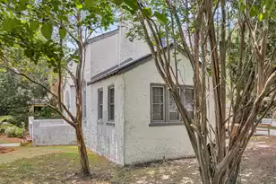 2062 Wappoo Dr, Charleston, SC 29412 - Photo 4