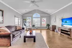 1377 Hopton Cir, Mount Pleasant, SC 29466 - Photo 2