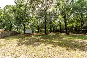 453 Wade Hampton Dr, Charleston, SC 29412 - Photo 40