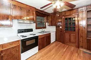 453 Wade Hampton Dr, Charleston, SC 29412 - Photo 10