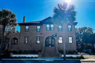 195 Tradd St, Charleston, SC 29401 - Photo 1