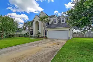 4025 Laurelwood Dr, Charleston, SC 29414 - Photo 2