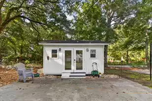 1060 Pauline Ave, James Island, SC 29412 - Photo 32