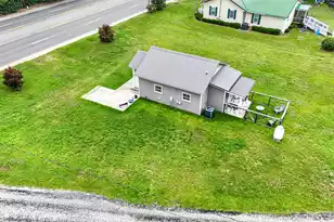 318 Live Oak Dr S, Moncks Corner, SC 29461 - Photo 8