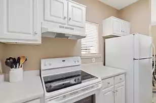 1117 Legends Club Dr, Mount Pleasant, SC 29466 - Photo 14