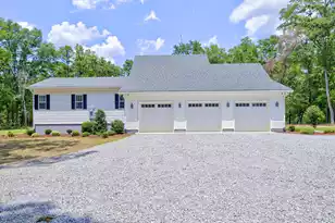 315 Griffith Ln, Elloree, SC 29047 - Photo 2