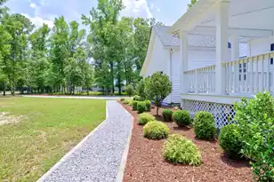 315 Griffith Ln, Elloree, SC 29047 - Photo 4