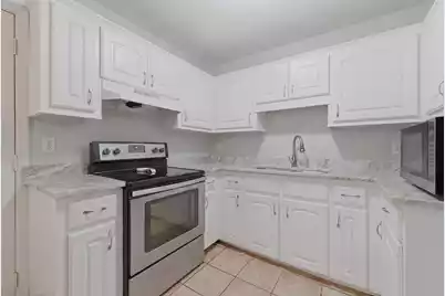 7914 Ebony Court, North Charleston, SC 29420 - Photo 4