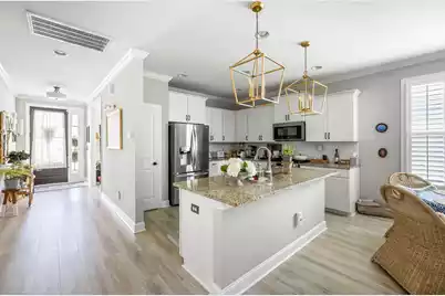2824 Wagner Way, Mount Pleasant, SC 29466 - Photo 6