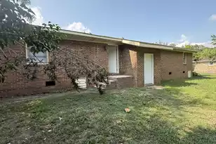 220 Eastwood Cir, Orangeburg, SC 29118 - Photo 6
