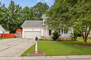 110 Lipman St, Summerville, SC 29483 - Photo 2