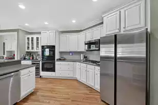 8843 Fairway Woods Dr E, North Charleston, SC 29420 - Photo 30