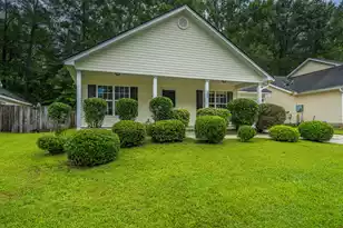 252 Trickle Dr, Summerville, SC 29483 - Photo 1