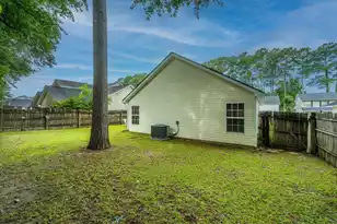 252 Trickle Dr, Summerville, SC 29483 - Photo 24
