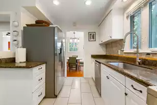 743 Waterloo St, Charleston, SC 29412 - Photo 10