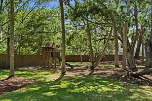 103 Oakview Ln, Isle Of Palms, SC 29451 - Photo 44