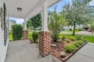 558 Holiday Dr, Summerville, SC 29483 - Photo 8