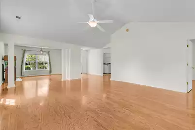 558 Holiday Drive, Summerville, SC 29483 - Photo 14