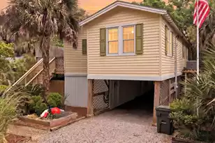 215 Hudson Ave W, Folly Beach, SC 29439 - Photo 38
