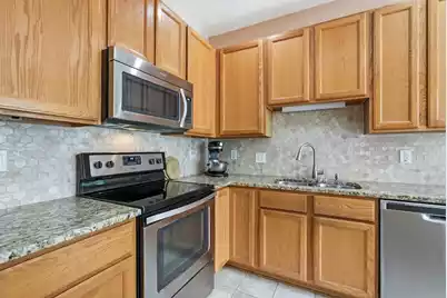 1516 Cypress Pointe Drive, Mount Pleasant, SC 29466 - Photo 10