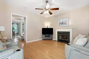 1516 Cypress Pointe Dr, Mount Pleasant, SC 29466 - Photo 10