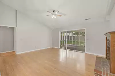 201 Smithfield Avenue, Summerville, SC 29485 - Photo 4