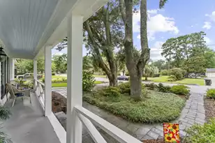 1114 Meadowcroft Ln, Mount Pleasant, SC 29464 - Photo 6