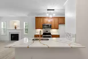 197 Golfview Ln, Summerville, SC 29485 - Photo 10