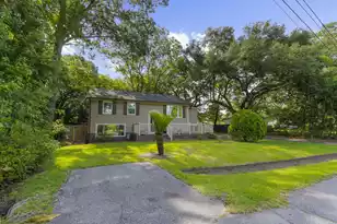 1811 Manigault Pl, Charleston, SC 29407 - Photo 24