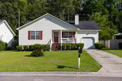 469 Courtland Drive, Summerville, SC 29486 - Photo 1