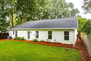 330 Riverland Dr, Charleston, SC 29412 - Photo 46