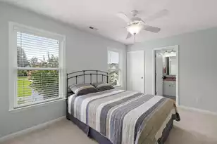 313 Forsythia Ave, Summerville, SC 29483 - Photo 40