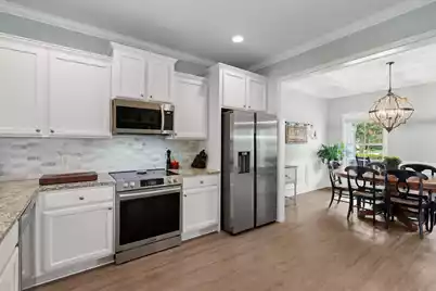 313 Forsythia Avenue, Summerville, SC 29483 - Photo 18