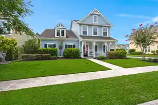313 Forsythia Ave, Summerville, SC 29483 - Photo 4