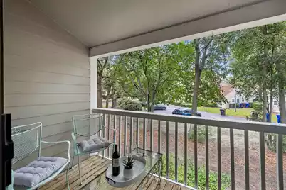 1054 Anna Knapp #1G, Mount Pleasant, SC 29464 - Photo 8